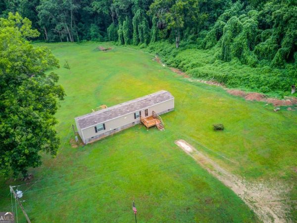 492 Gumlog Creek Road, Martin, GA 30557