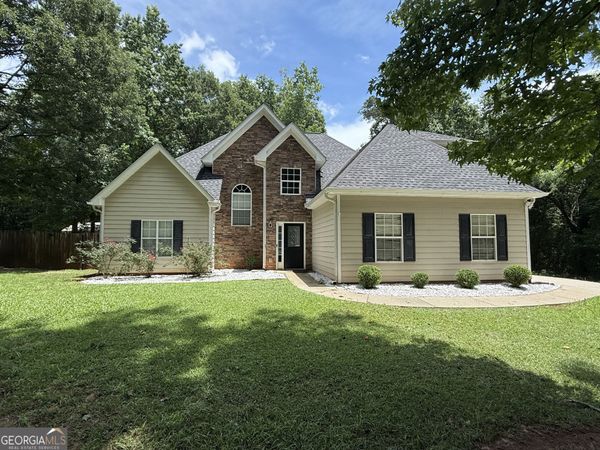 158 River Park Circle, Mcdonough, GA 30252