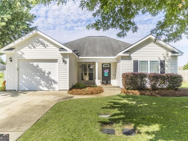 207 Ellington Ct, Perry, GA 31069