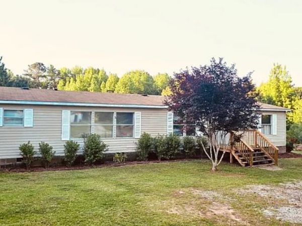 3207 Hopewell Church Road, Pine Mountain, GA 31822