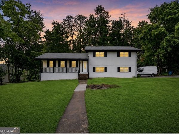764 Trailwood Drive, Riverdale, GA 30274