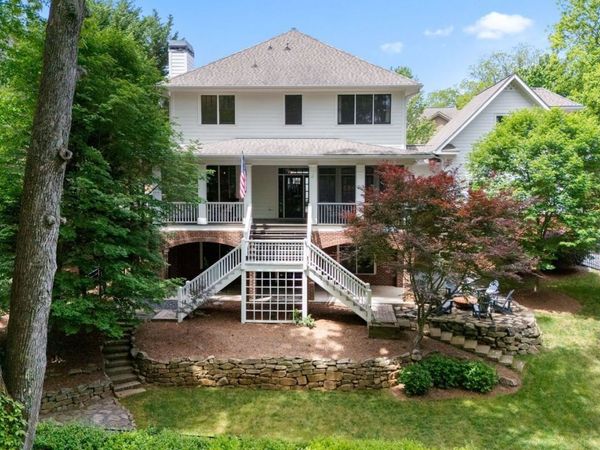 2853 Bernard Lane SE, Smyrna, GA 30080
