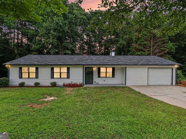 3210 Grand Central Drive, Snellville, GA 30078