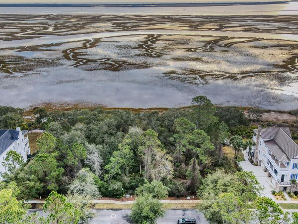 313 Charleston Way , St. Marys, GA 31558