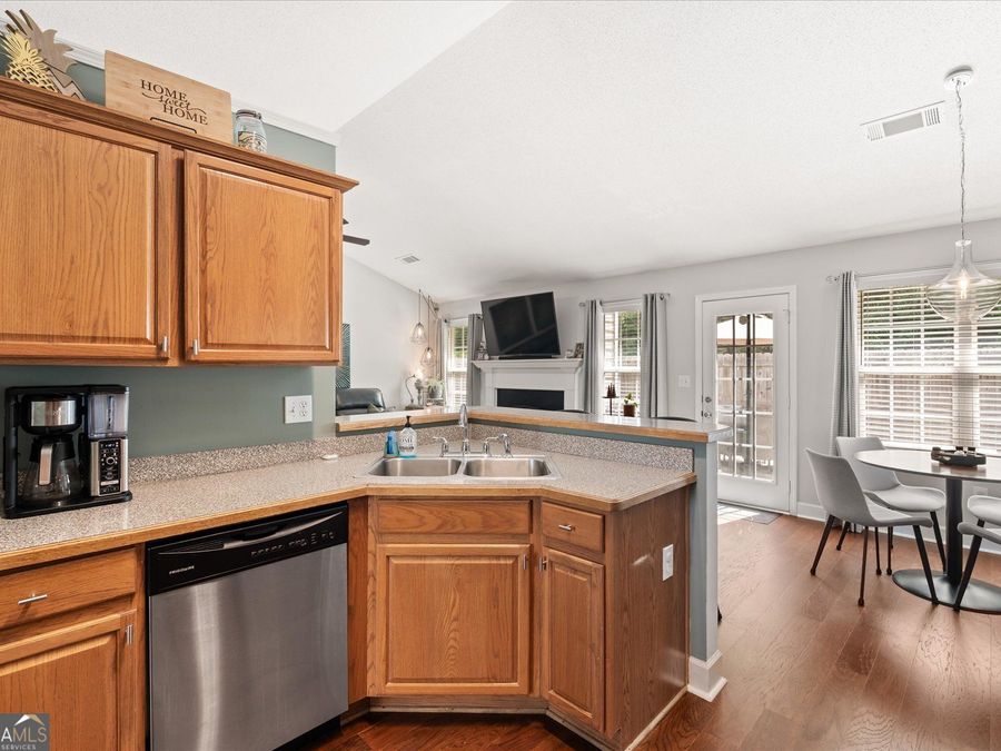 Property Image 24