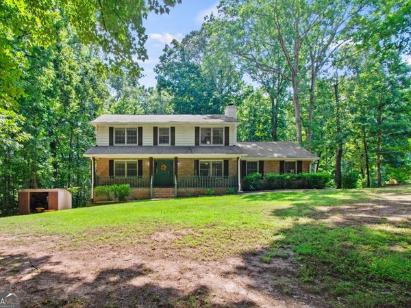 1873 RAINTREE Court, Snellville, GA 30078