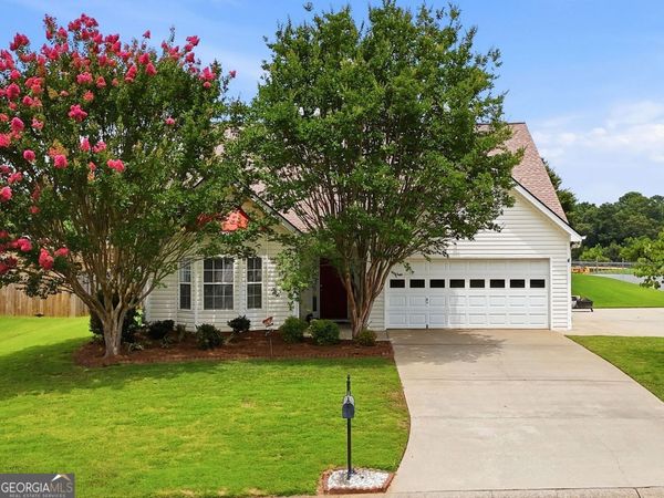 216 Lee Court, Canton, GA 30115