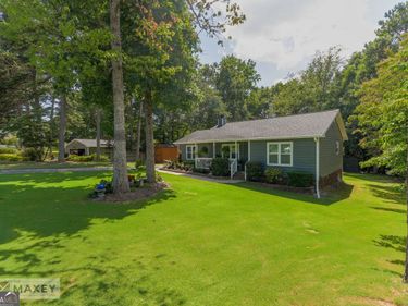 2674 SARDIS Drive, Buford, GA 30519