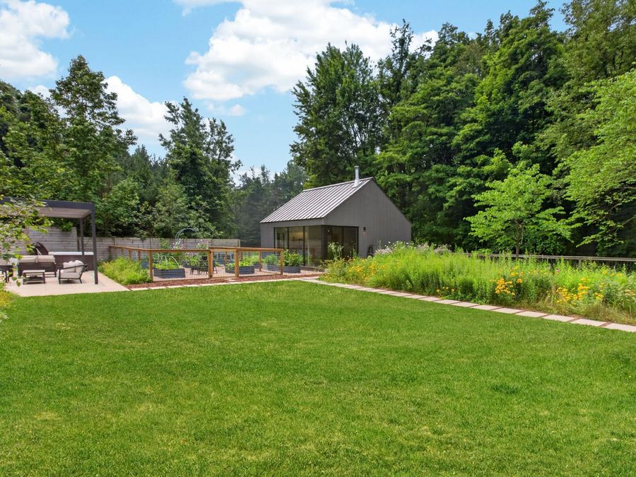 Property Image 43