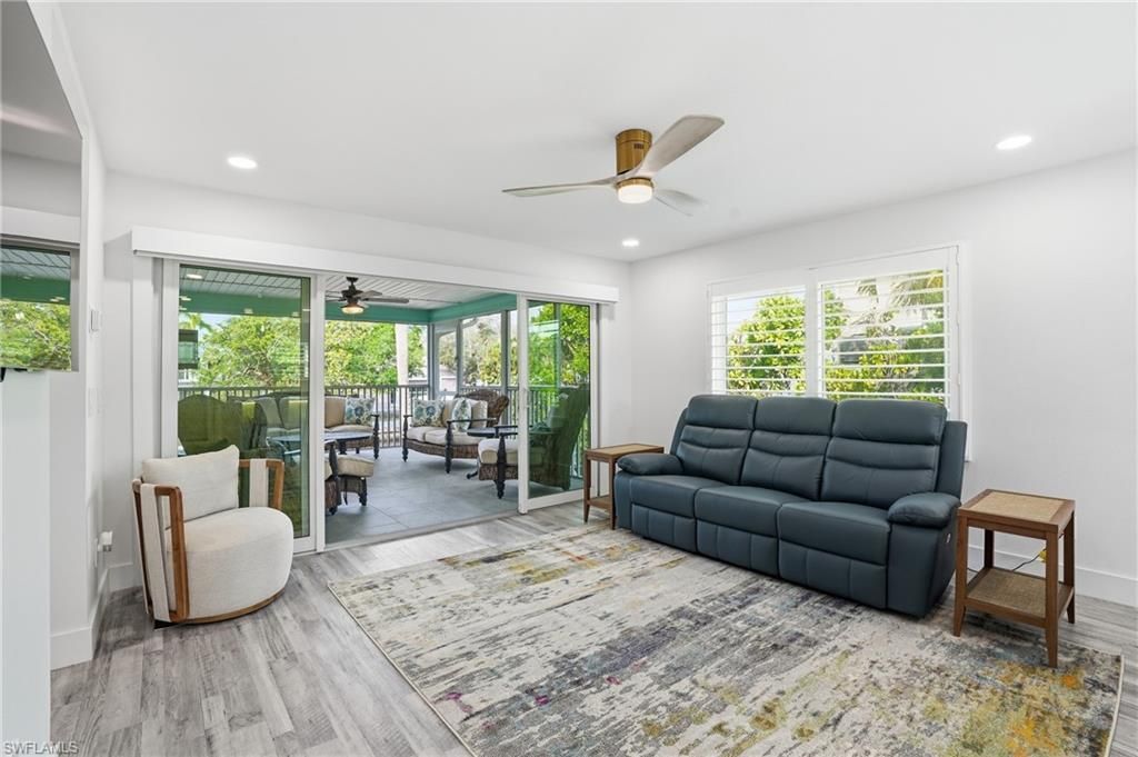 270 Dundee Rd, Fort Myers Beach, FL 33931 Photo
