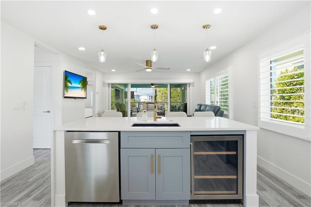 270 Dundee Rd, Fort Myers Beach, FL 33931 Photo