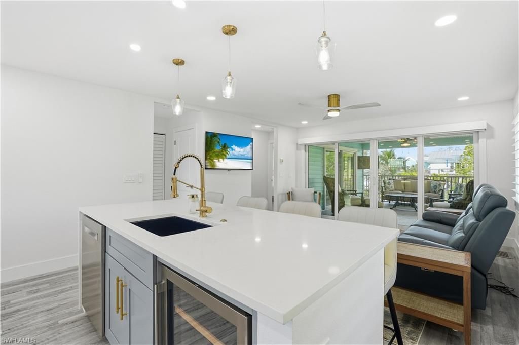 270 Dundee Rd, Fort Myers Beach, FL 33931 Photo