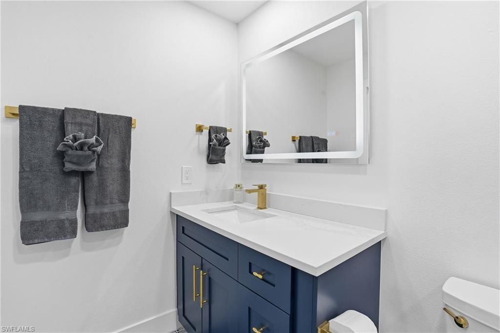 270 Dundee Rd, Fort Myers Beach, FL 33931 Photo