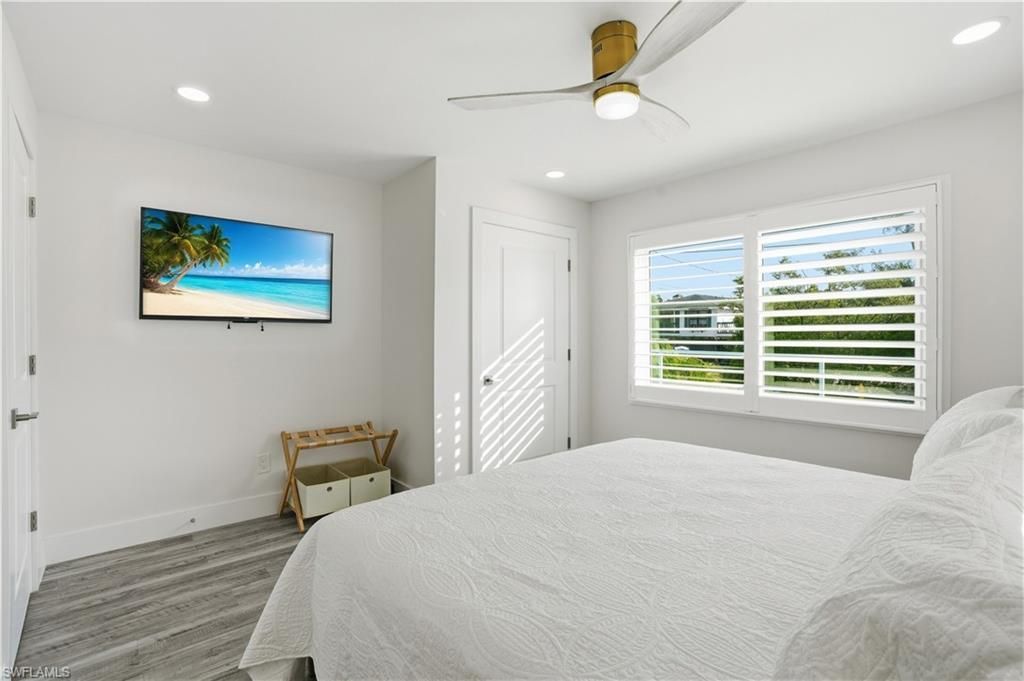 270 Dundee Rd, Fort Myers Beach, FL 33931 Photo