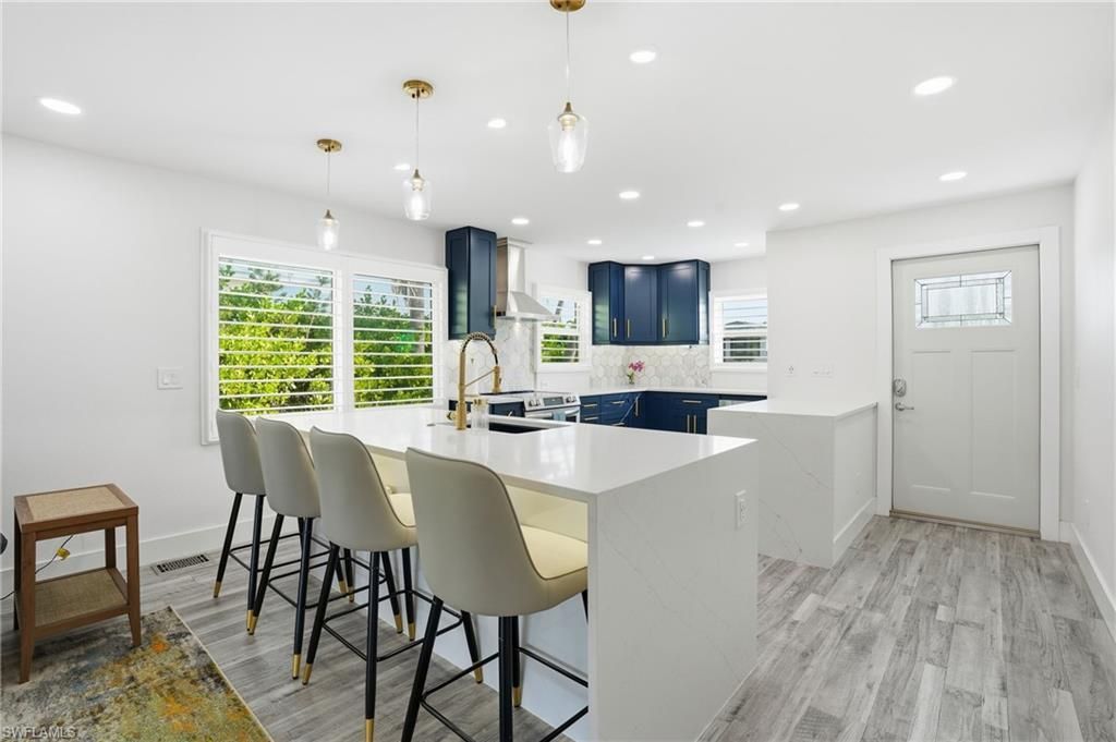 270 Dundee Rd, Fort Myers Beach, FL 33931 Photo