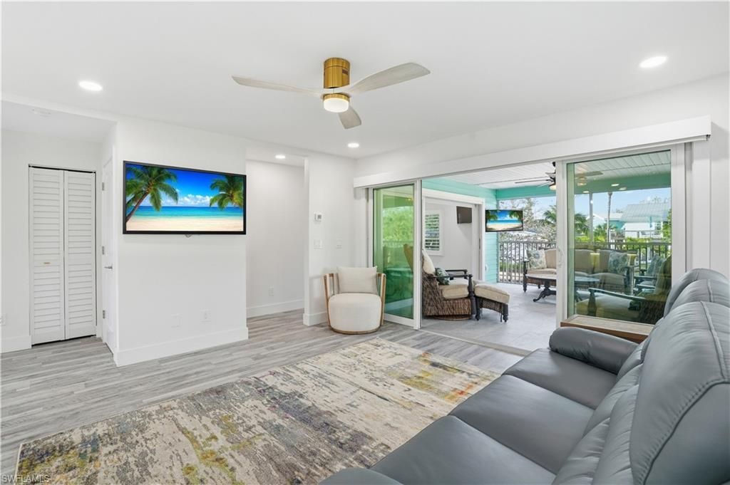 270 Dundee Rd, Fort Myers Beach, FL 33931 Photo