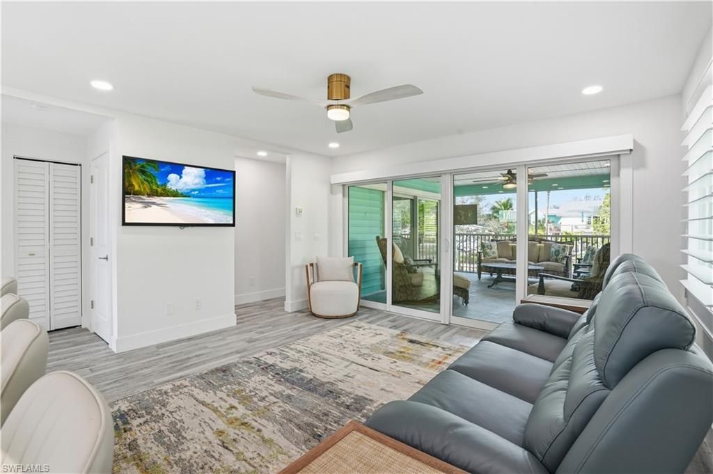 270 Dundee Rd, Fort Myers Beach, FL 33931 Photo