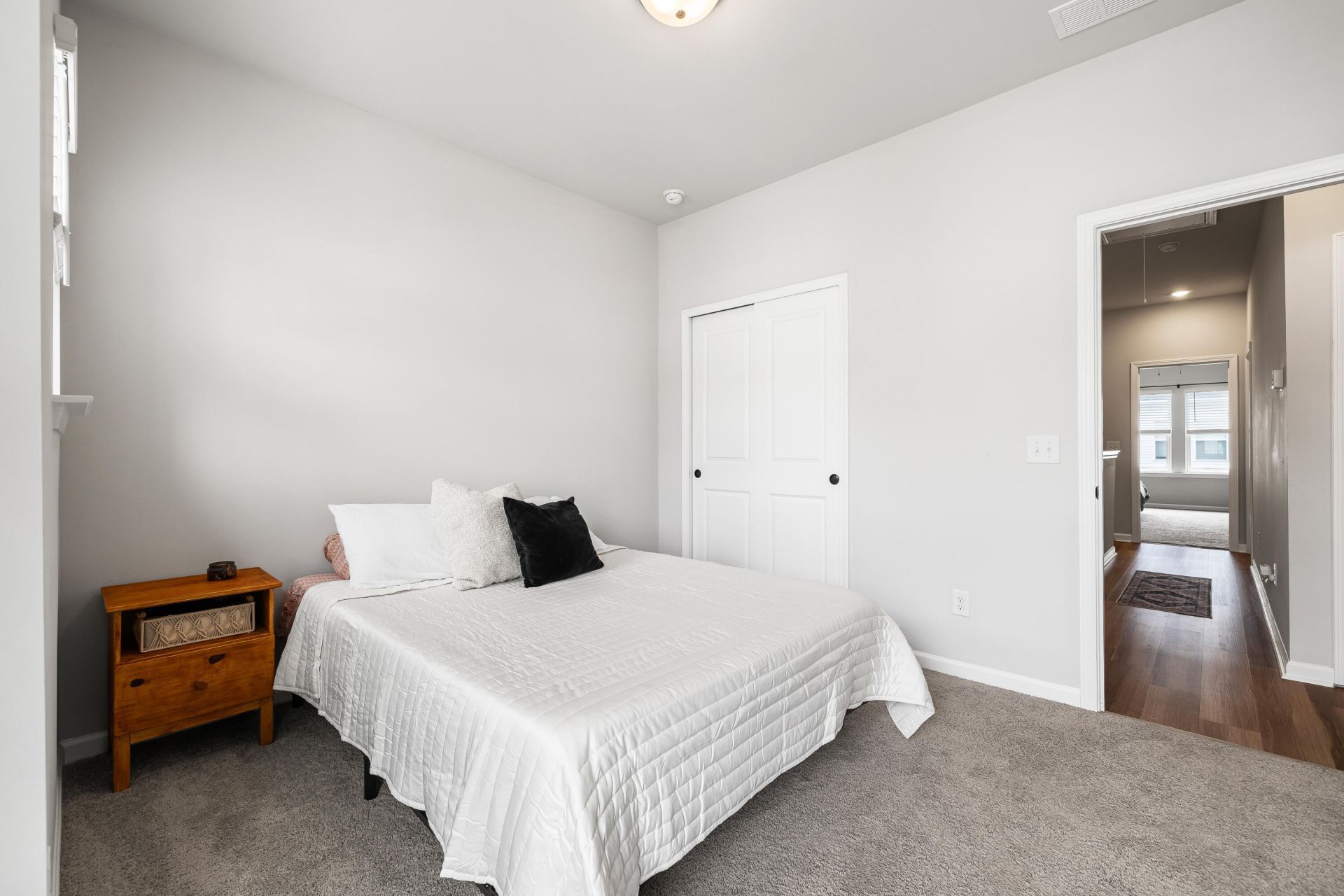 582 Mclernon Trace Photo 26