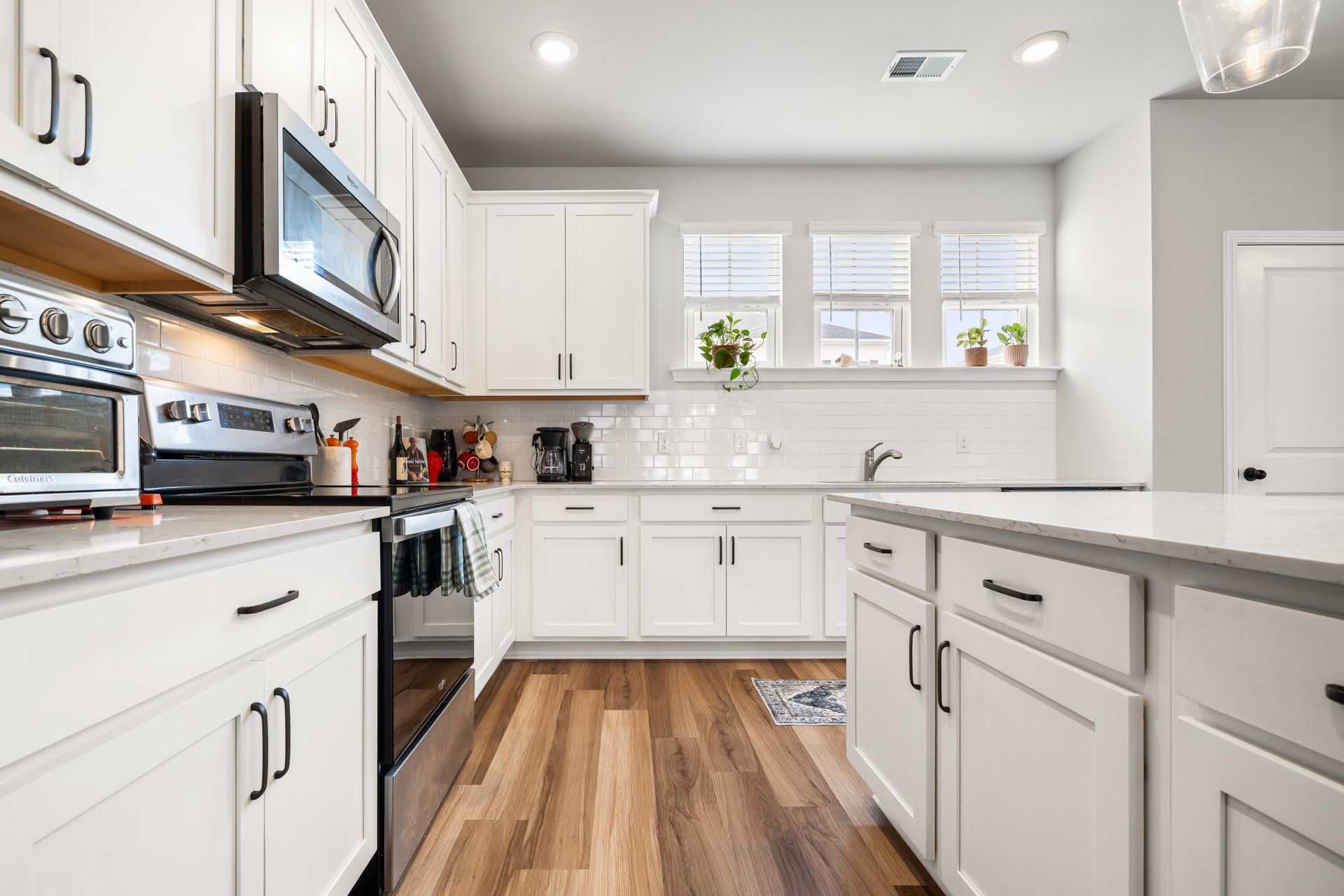 582 Mclernon Trace Photo 8