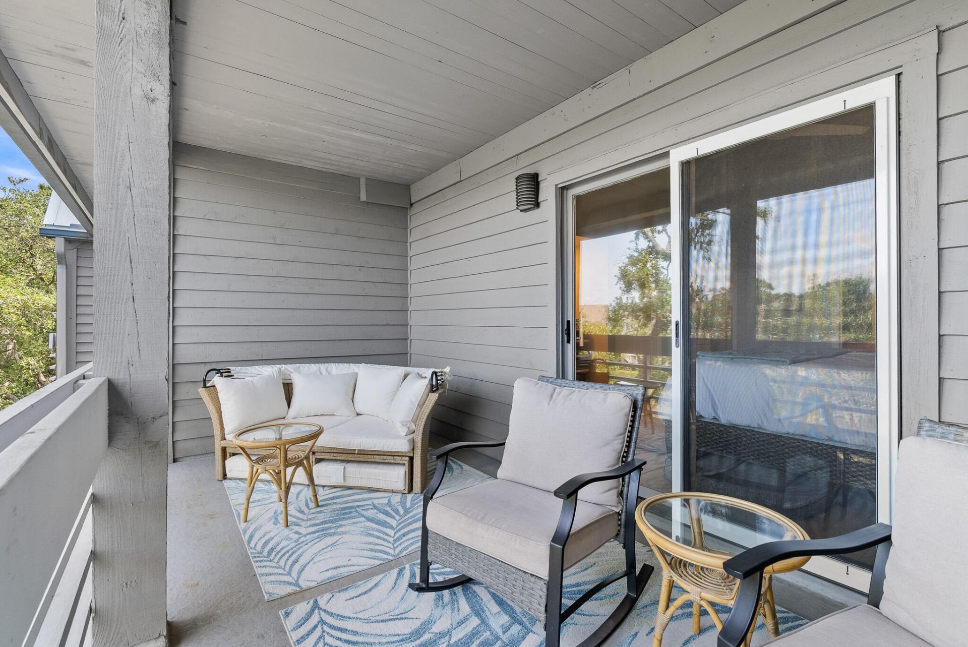 2420 Racquet Club Drive Photo 16