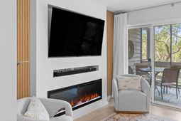 2420 Racquet Club Drive photo 4