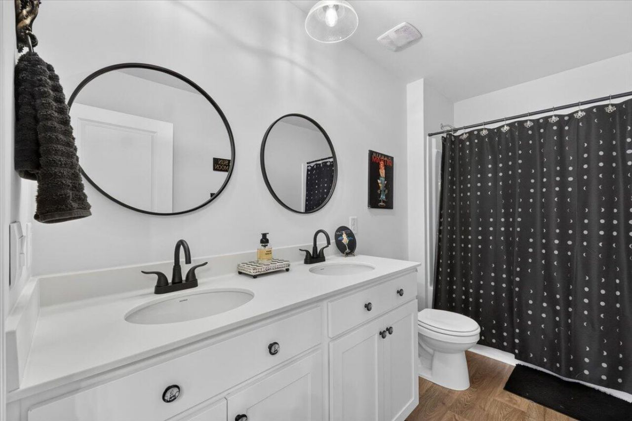 108 Blossom Wood Lane Photo 34