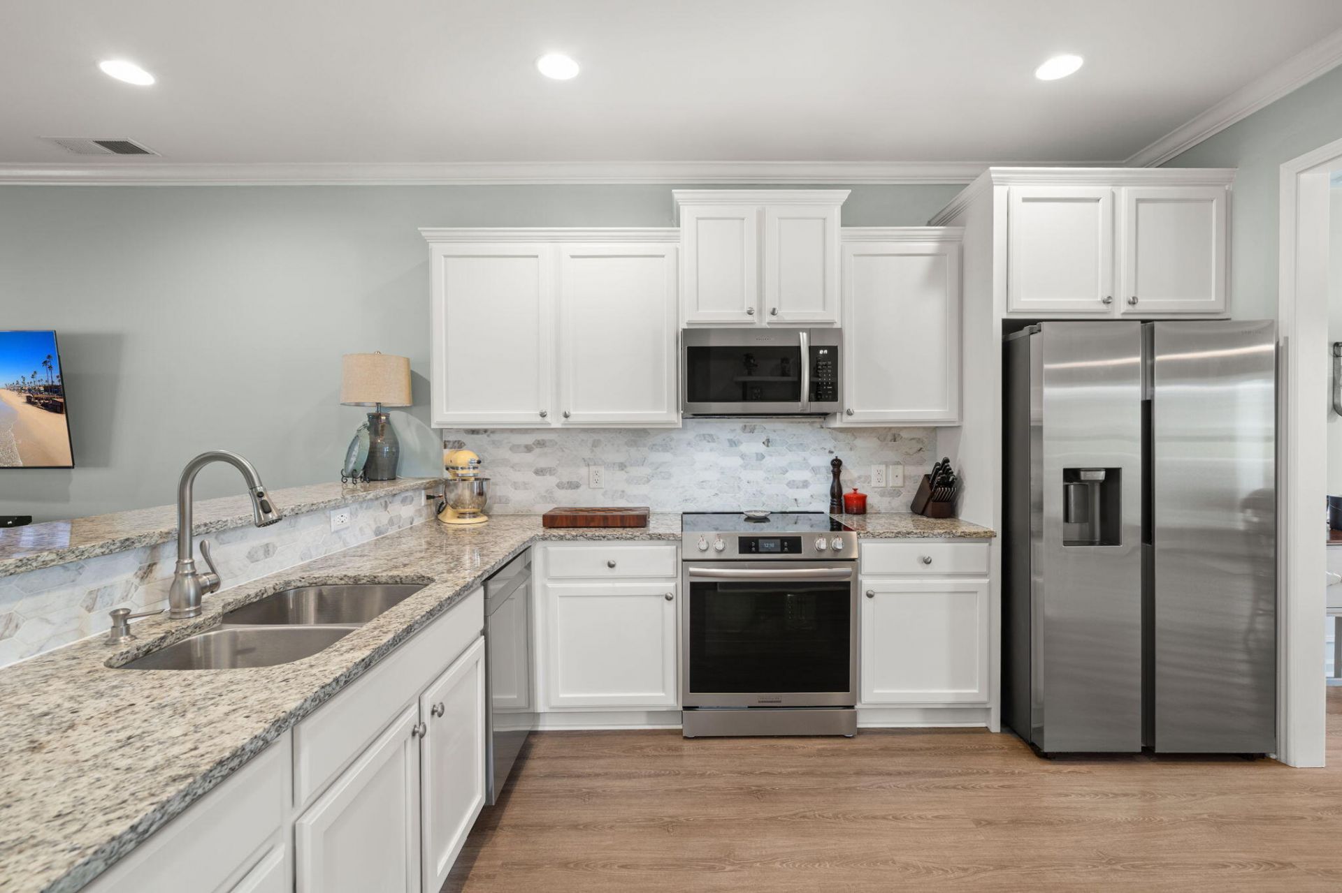 313 Forsythia Avenue Photo 16