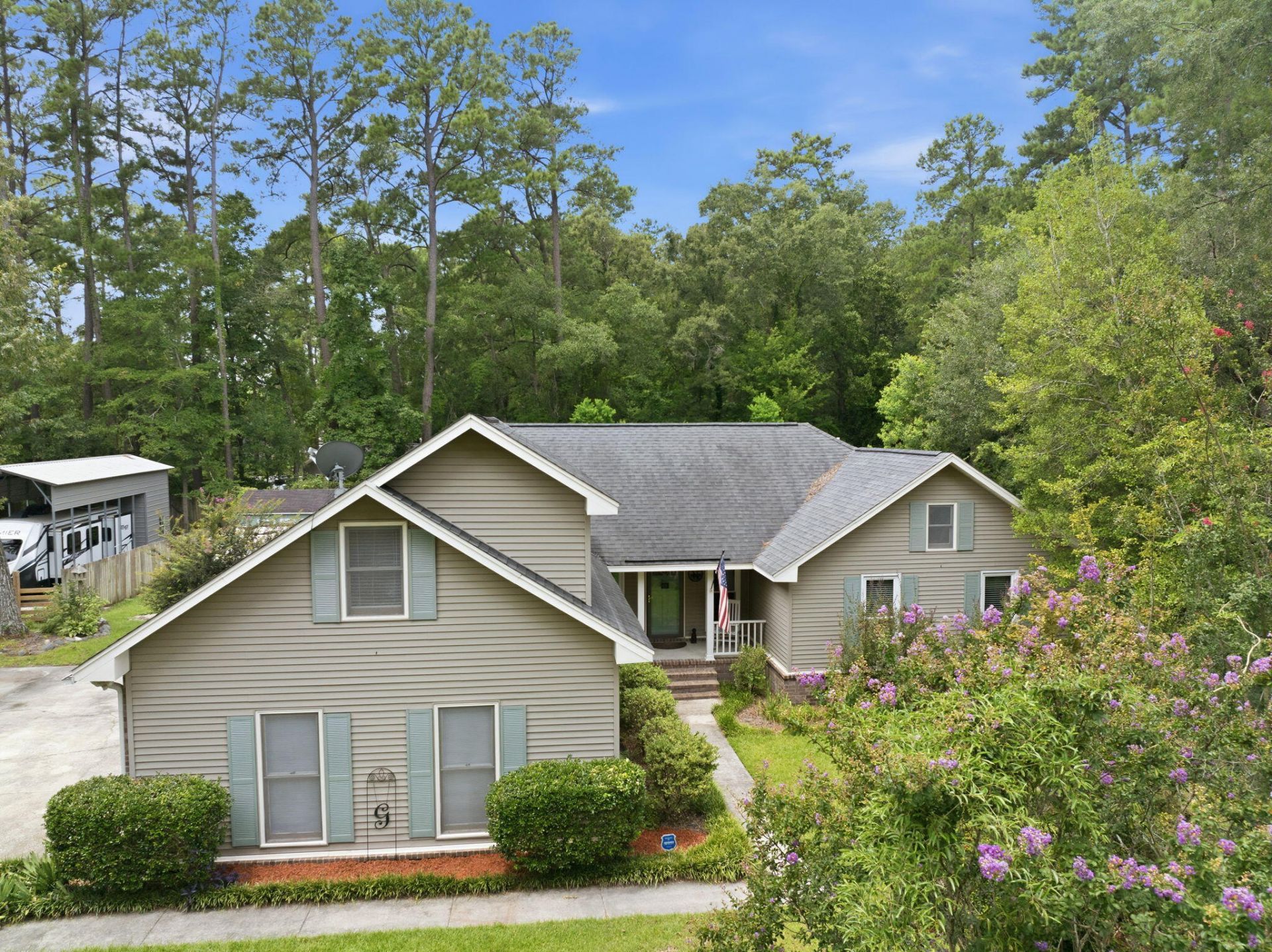 1009 Thoroughbred Court Photo 49
