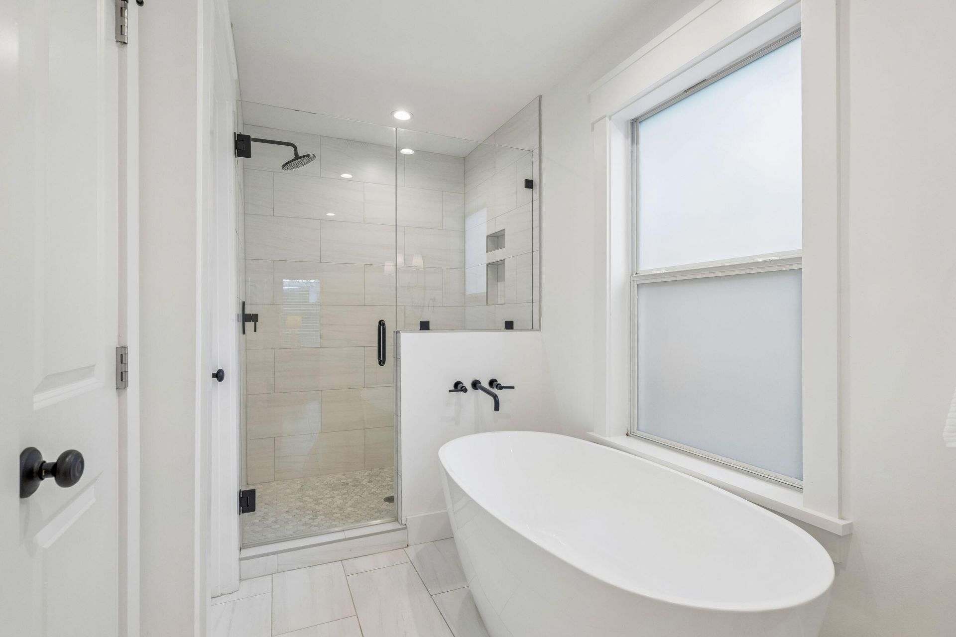 330 Riverland Drive Photo 32