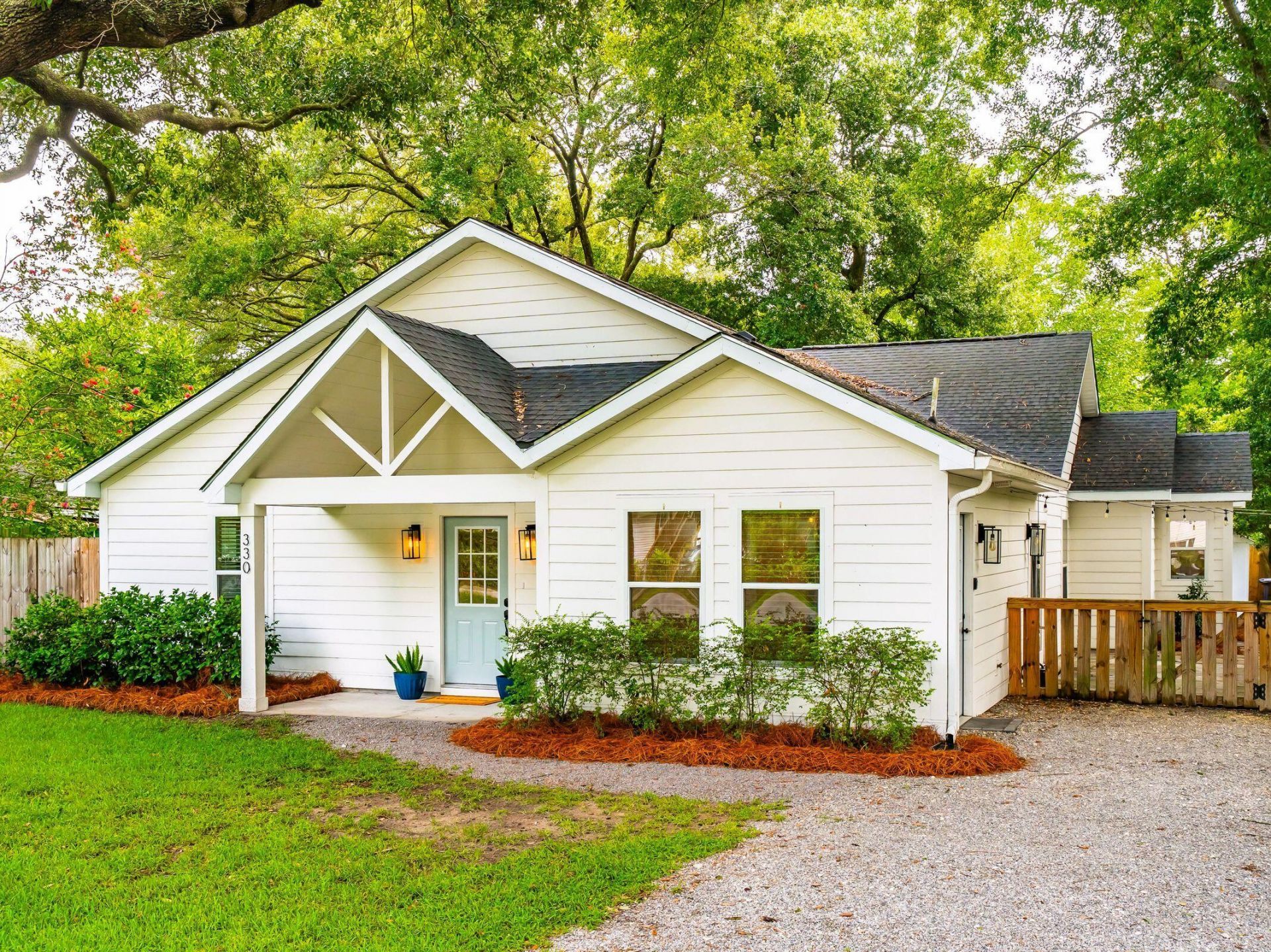 330 Riverland Drive Photo 4