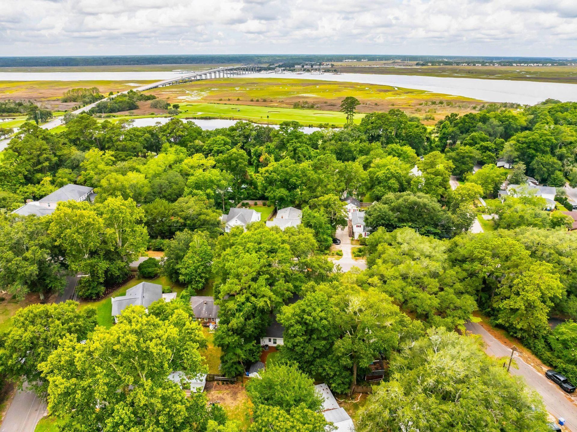 330 Riverland Drive Photo 56