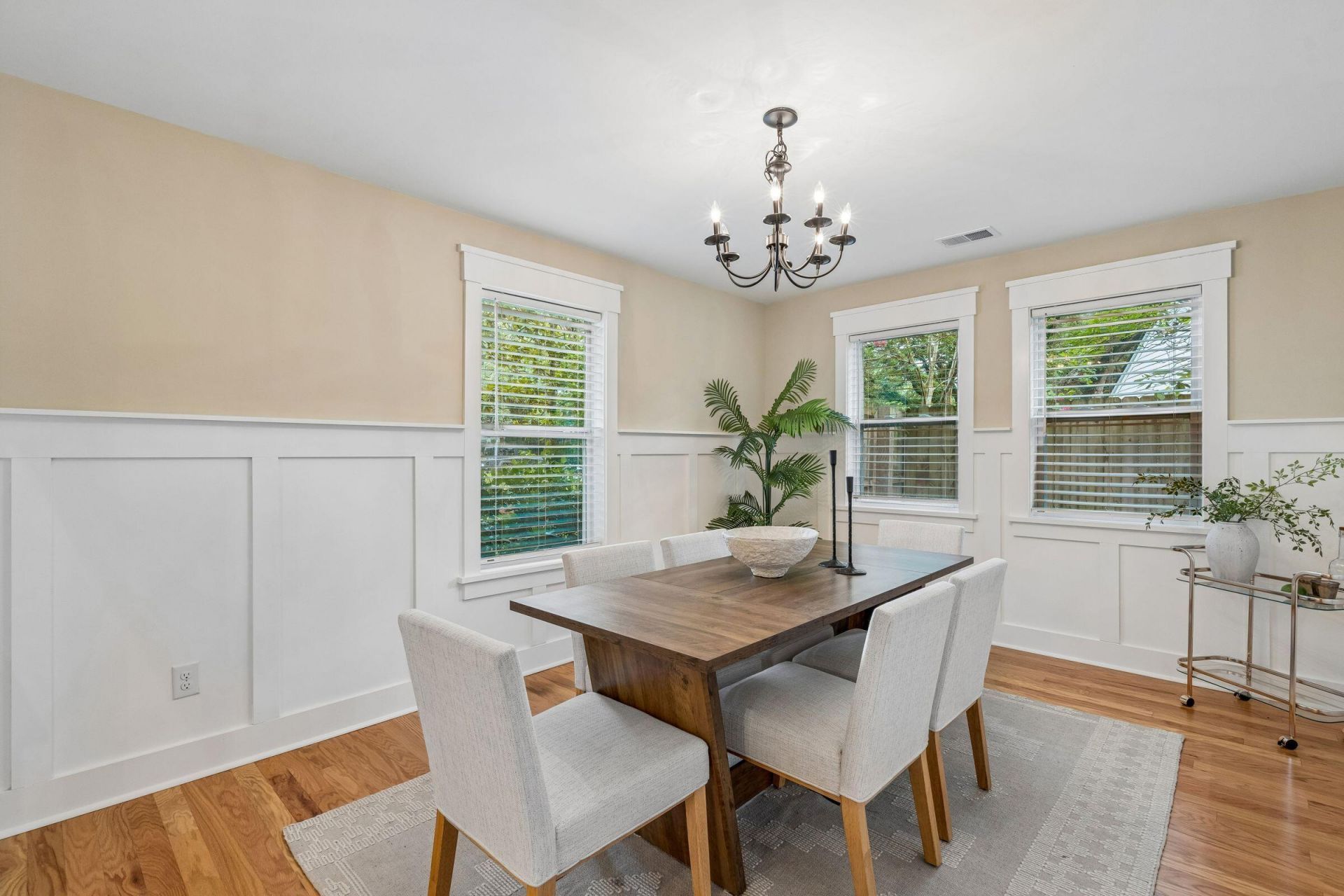 330 Riverland Drive Photo 8