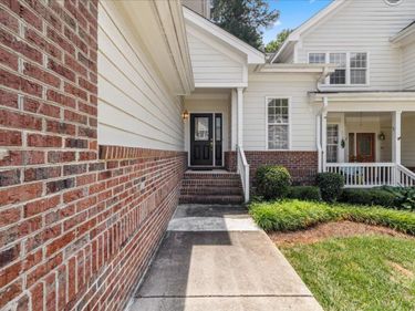 7647 Astoria Place, Raleigh, NC 27612