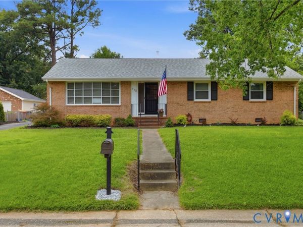 113 S Plains Drive, Petersburg, VA 23805