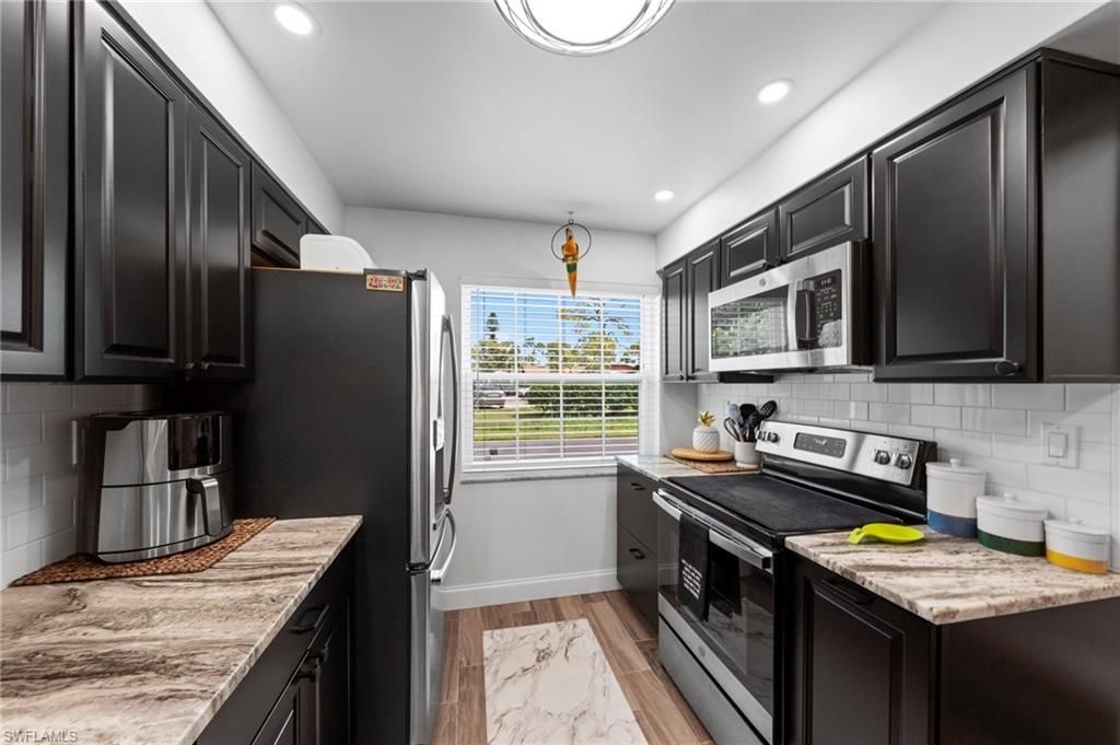 7104 Nantucket Cir , Unit 3, North Fort Myers, FL 33917 Photo
