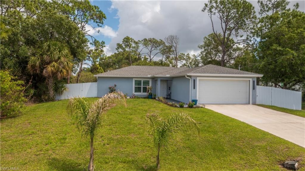 7081 Brazil Cir , Labelle, FL 33935 Photo