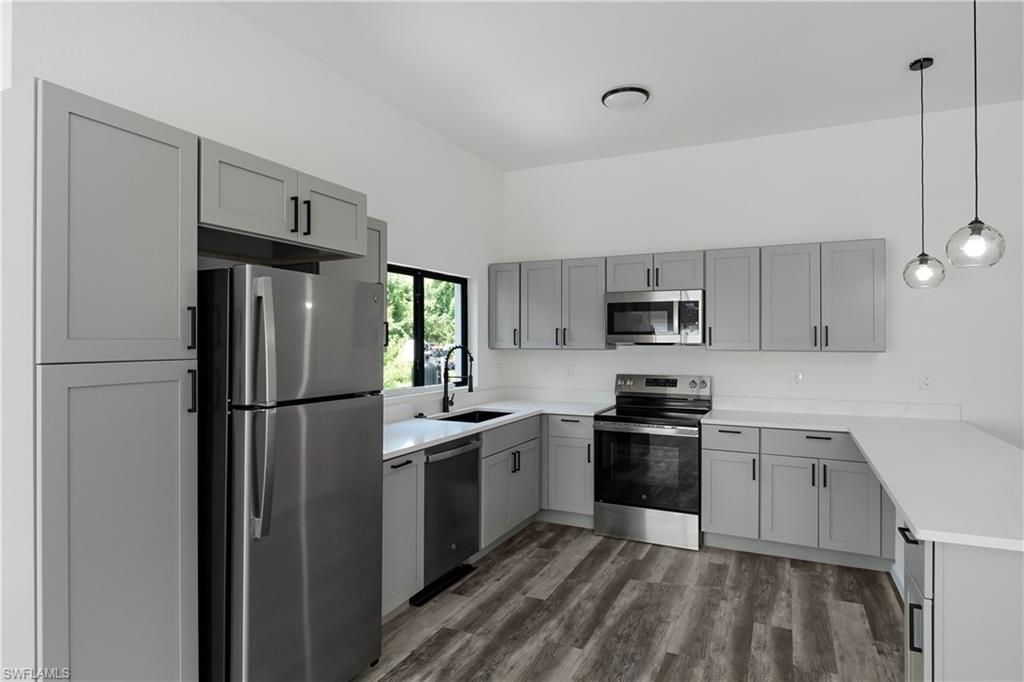 603 Hawthorne Ave S, Lehigh Acres, FL 33974 Photo