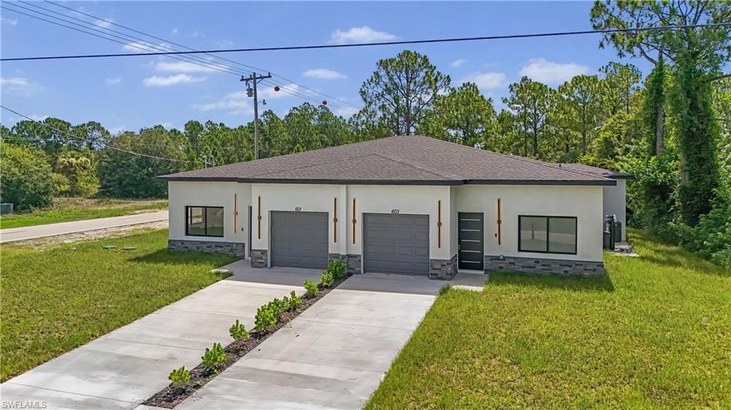 603 Hawthorne Ave S, Lehigh Acres, FL 33974 Photo