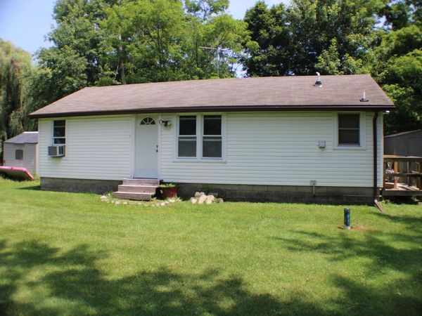 39 S Evergreen Park , Valparaiso, IN 46385