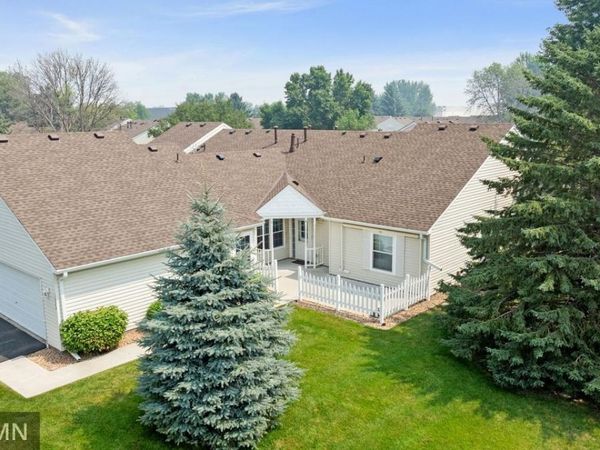 1522 4th Avenue E, Shakopee, MN 55379