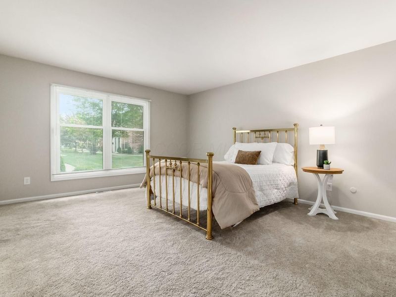 911 Manor Lane, Unit J, Columbus, OH 43221 Photo 20