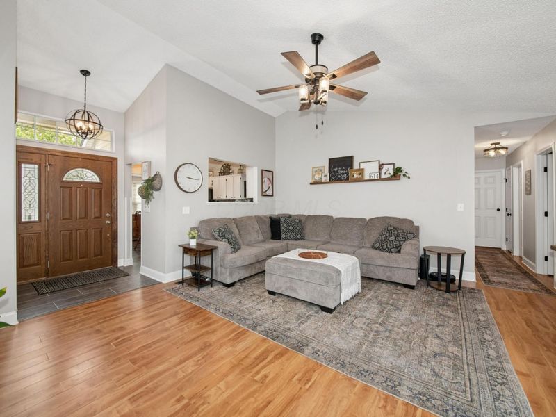 5368 Bonner Drive, Hilliard, OH 43026 Photo 5