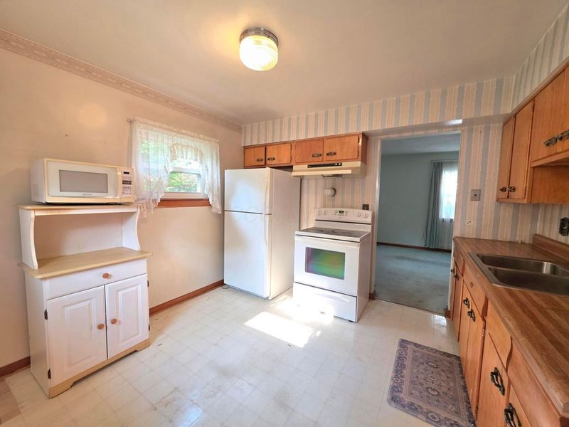 1617 Elmore Avenue, Columbus, OH 43224 Photo 6