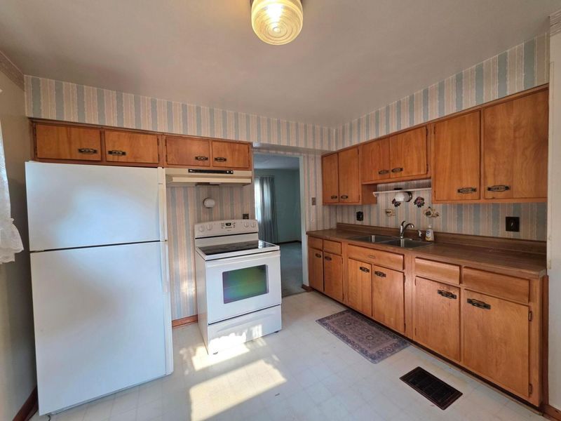 1617 Elmore Avenue, Columbus, OH 43224 Photo 7