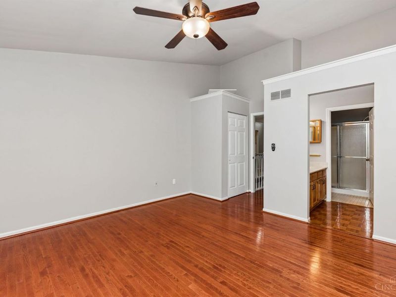 5477 Hanover Circle, Cincinnati, OH 45230 Photo 15