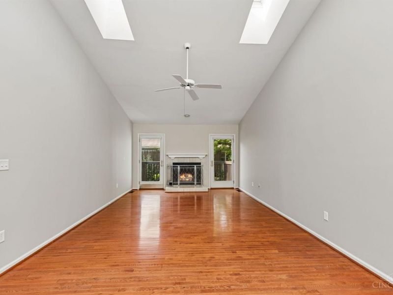 5477 Hanover Circle, Cincinnati, OH 45230 Photo 5