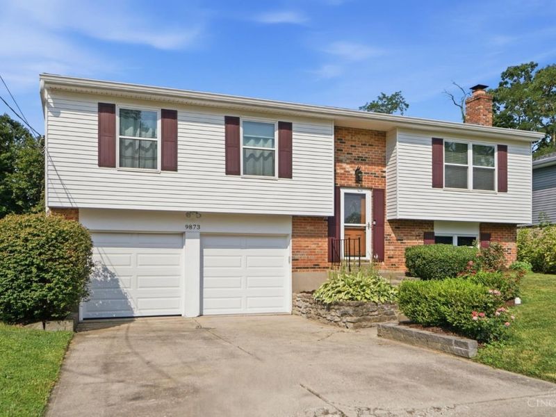 9873 Greenriver Drive, Colerain Township, OH 45231 Photo 2