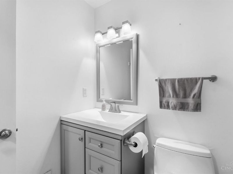 9873 Greenriver Drive, Colerain Township, OH 45231 Photo 28