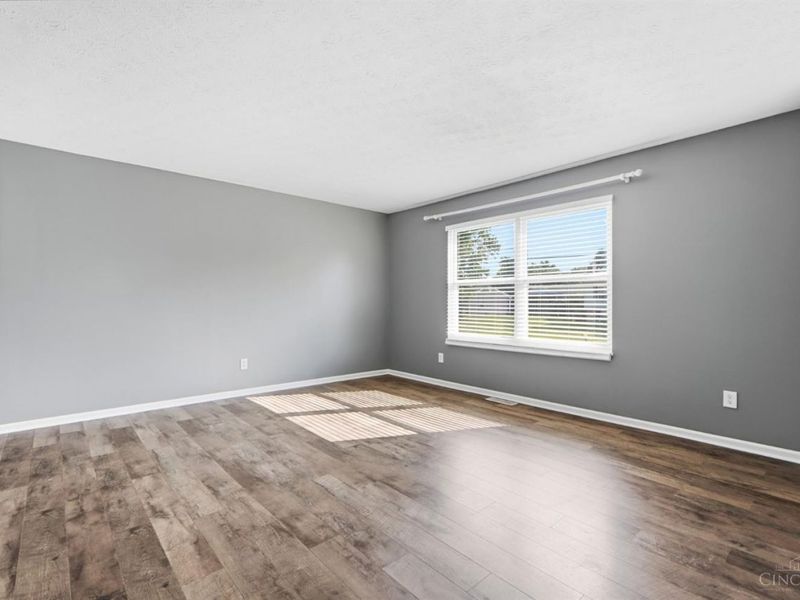 9873 Greenriver Drive, Colerain Township, OH 45231 Photo 7