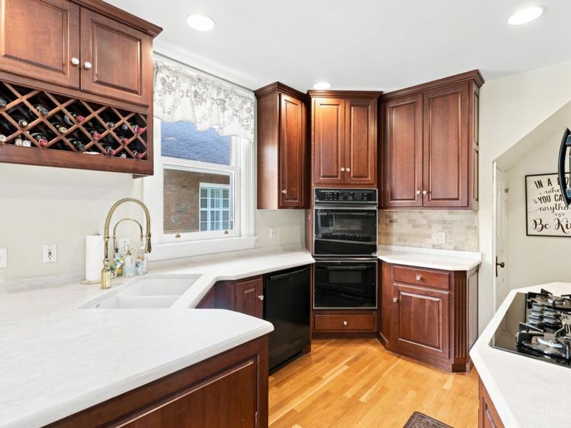 935 Congress Avenue, Glendale, OH 45246 Photo 17